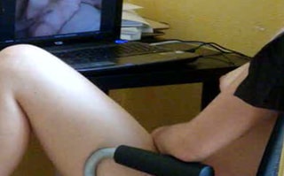 ﻿Женщины мастурбируют мужикам по вебкамере